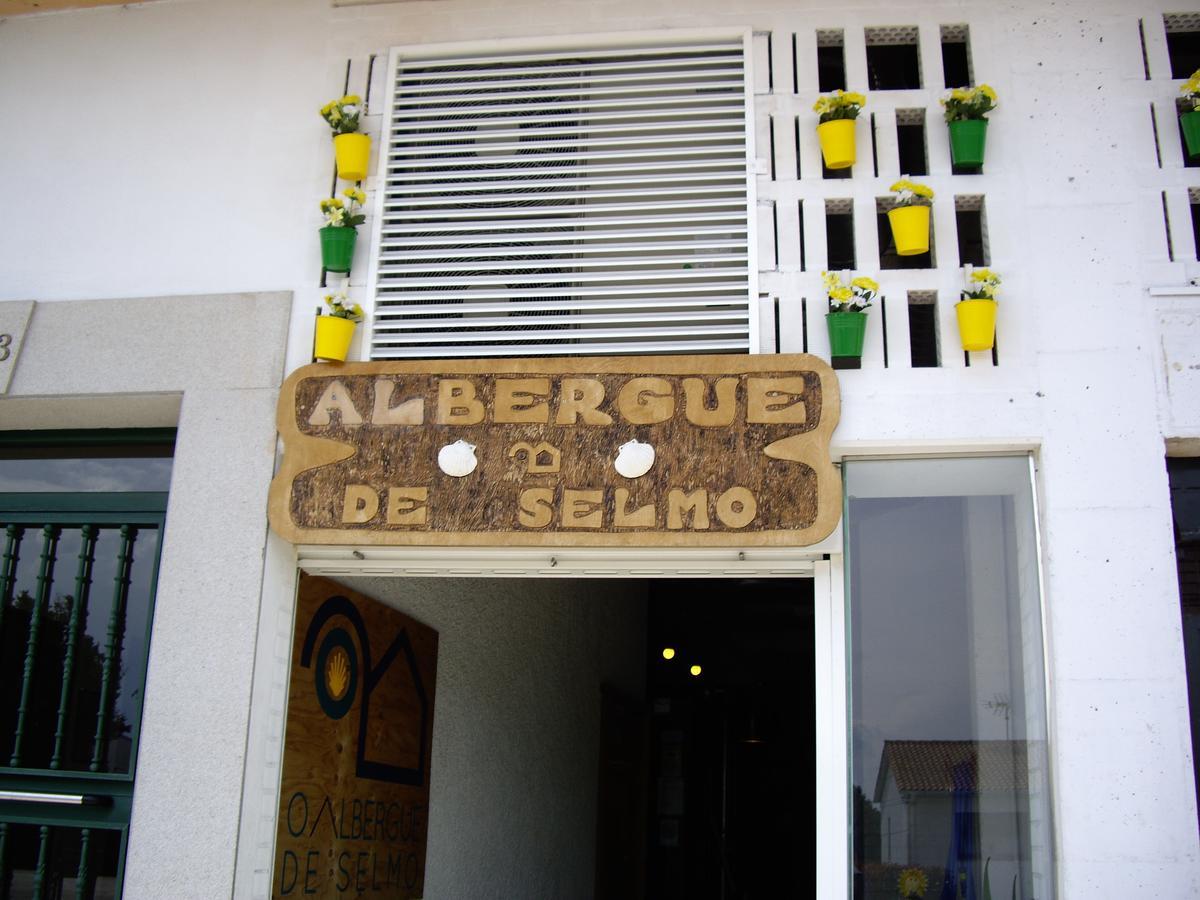 O Albergue de Selmo Arzúa Extérieur photo